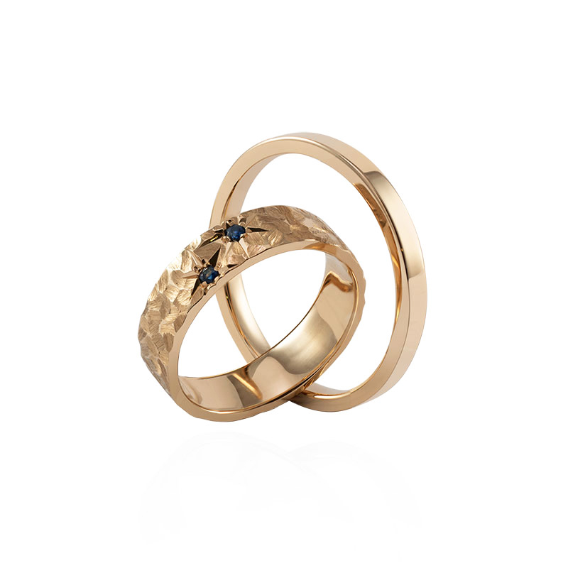 'Albireo' yellow gold wedding rings with sapphires