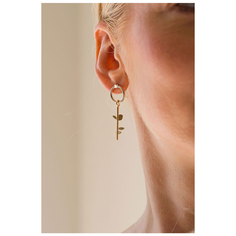 'Šlamutis' dangling gold earrings